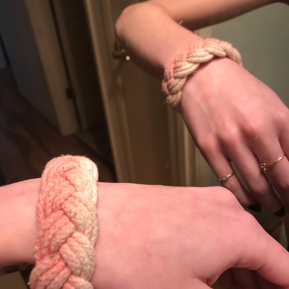 Faded Pink Braided Rope Bracelet (PacSun) - Picture 4 of 4